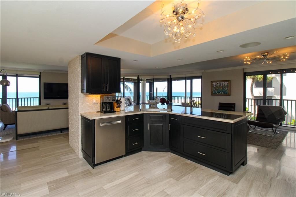 9653 Gulf Shore Dr , Unit 203, Naples, FL 34108 Photo