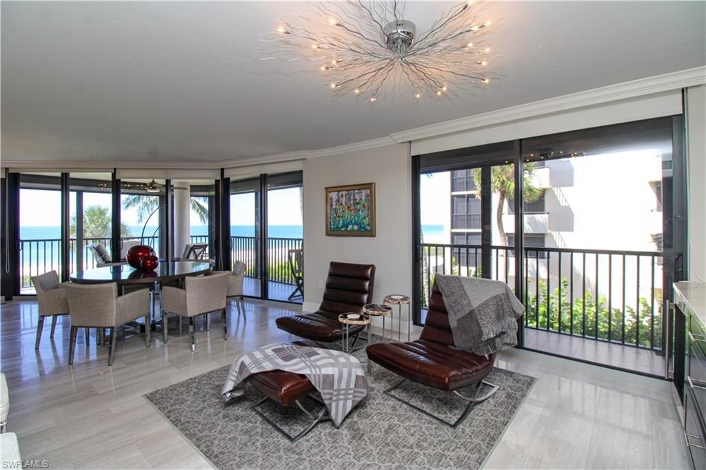 9653 Gulf Shore Dr , Unit 203, Naples, FL 34108 Photo
