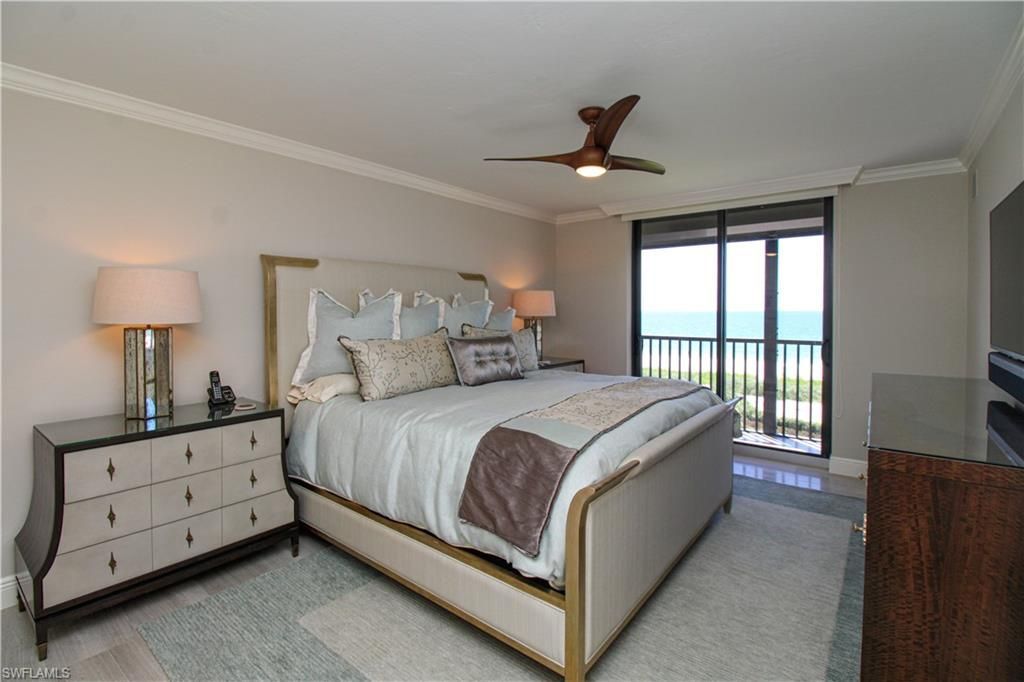 9653 Gulf Shore Dr , Unit 203, Naples, FL 34108 Photo