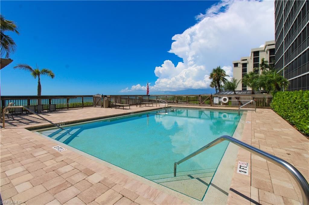 9653 Gulf Shore Dr , Unit 203, Naples, FL 34108 Photo