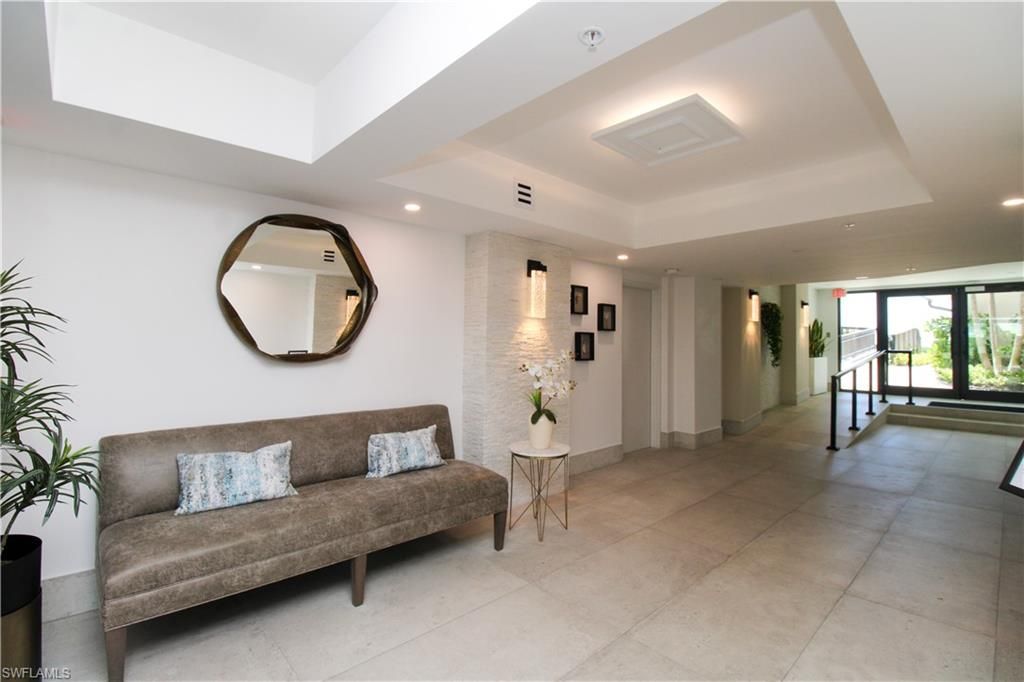 9653 Gulf Shore Dr , Unit 203, Naples, FL 34108 Photo