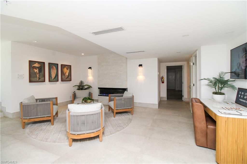 9653 Gulf Shore Dr , Unit 203, Naples, FL 34108 Photo