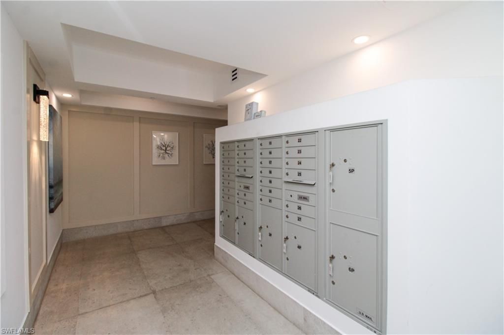 9653 Gulf Shore Dr , Unit 203, Naples, FL 34108 Photo