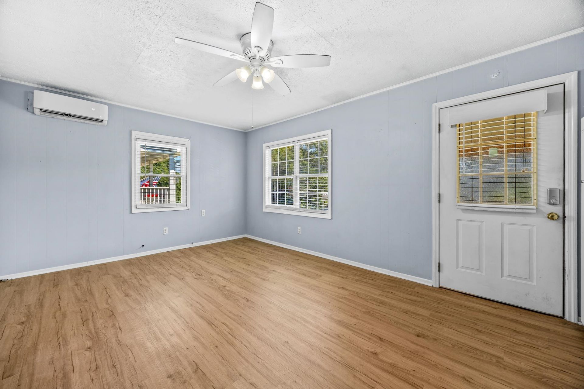 212 Dogwood Dr. N  Photo 12