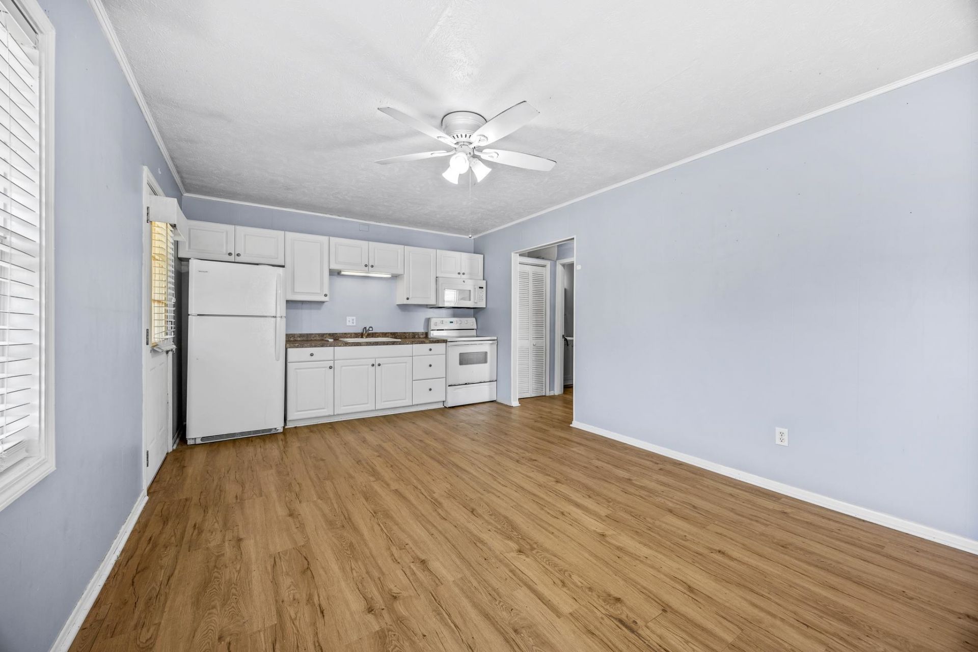 212 Dogwood Dr. N  Photo 13