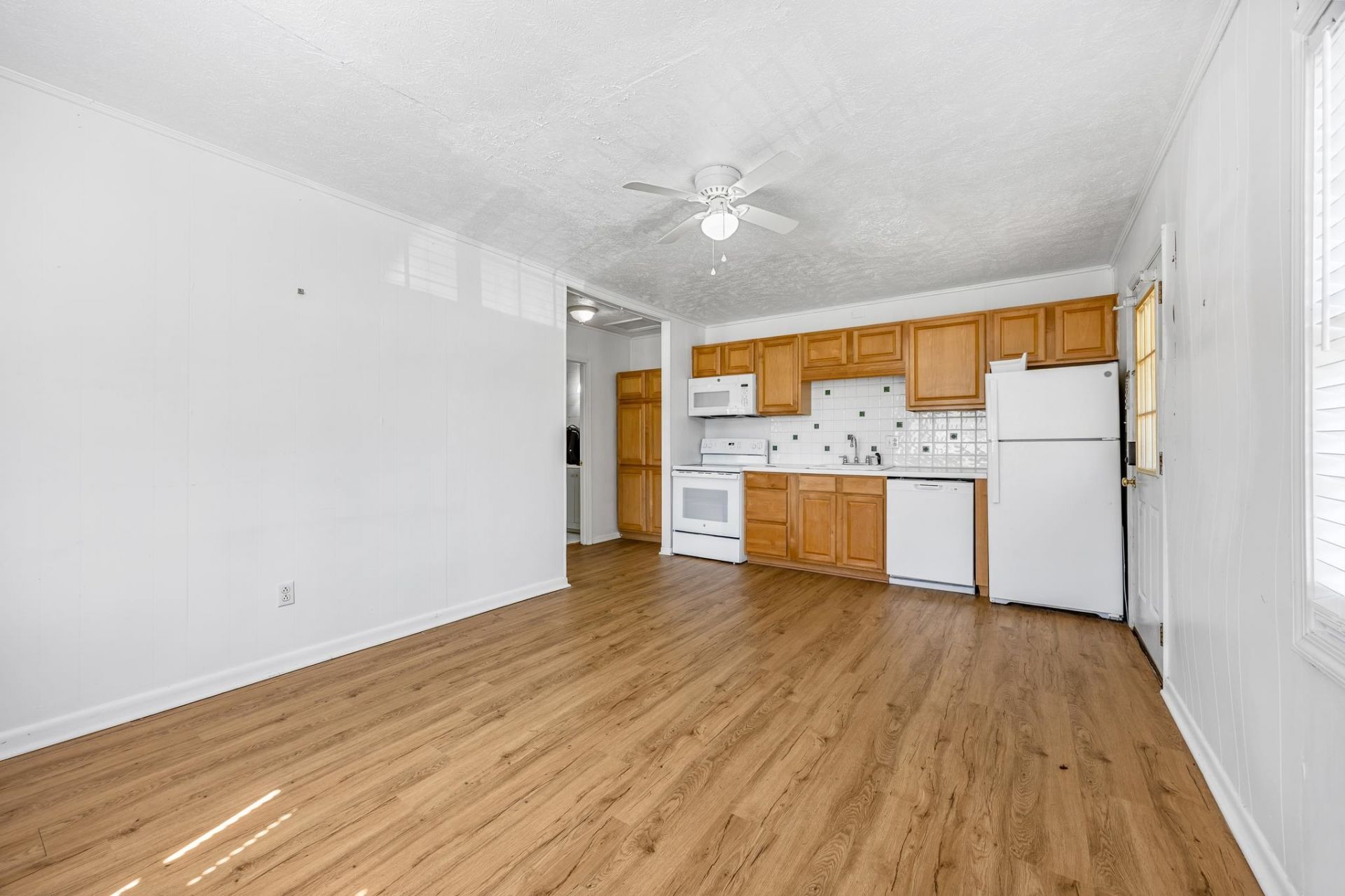 212 Dogwood Dr. N  Photo 26