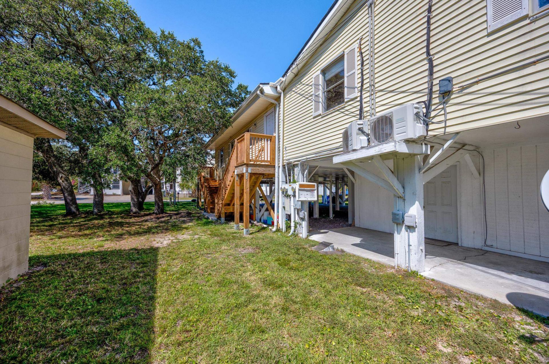 212 Dogwood Dr. N  Photo 52
