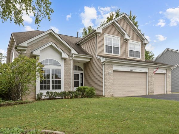 1451 Richmond Lane , Algonquin, IL 60102