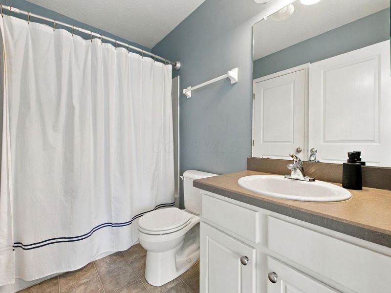 5331 Staircase Falls Drive, Unit 80, Dublin, OH 43016 Photo 16