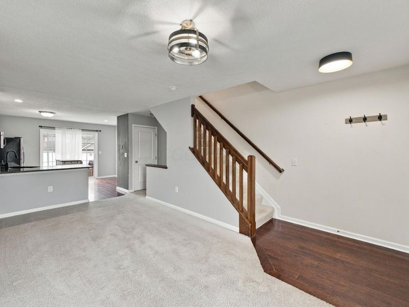 5331 Staircase Falls Drive, Unit 80, Dublin, OH 43016 Photo 6