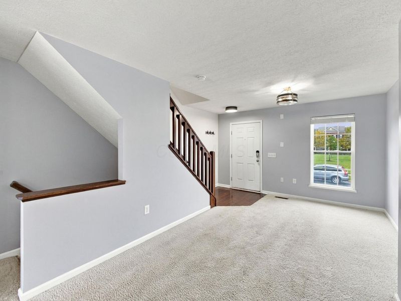 5331 Staircase Falls Drive, Unit 80, Dublin, OH 43016 Photo 7