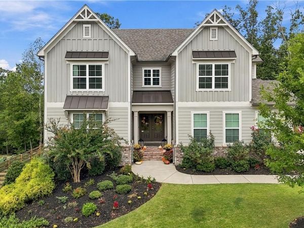 427 Parkbrook Way , Canton, GA 30114
