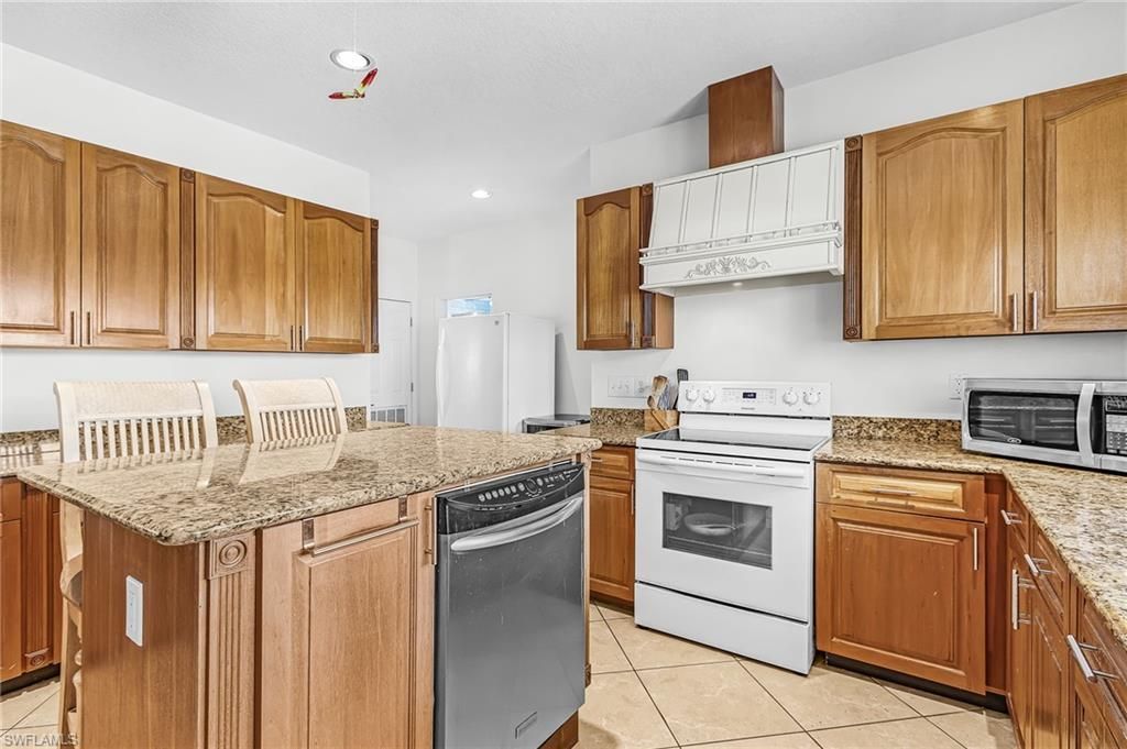 12277 Boat Shell Dr, Matlacha Isles, FL 33991 Photo