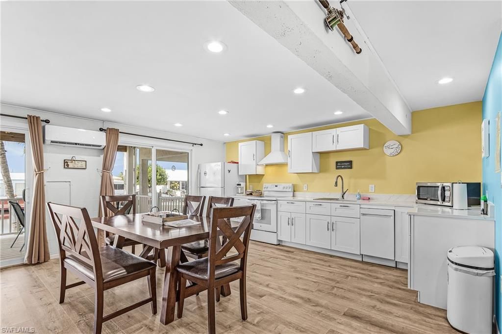 12277 Boat Shell Dr, Matlacha Isles, FL 33991 Photo
