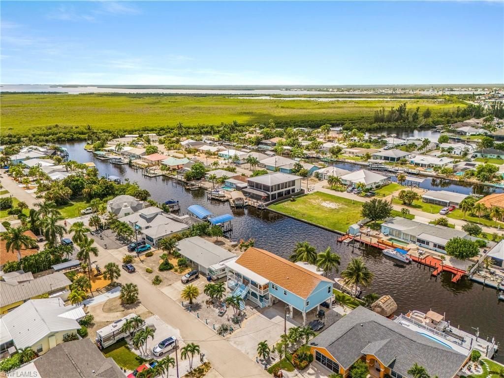 12277 Boat Shell Dr, Matlacha Isles, FL 33991 Photo