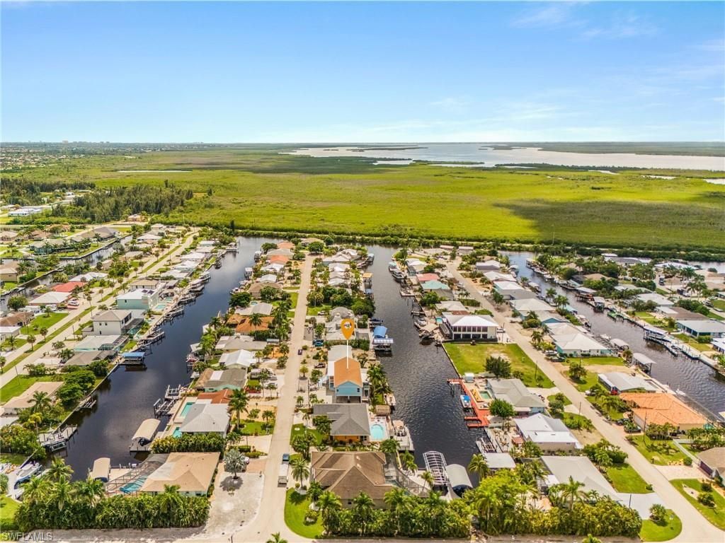 12277 Boat Shell Dr, Matlacha Isles, FL 33991 Photo