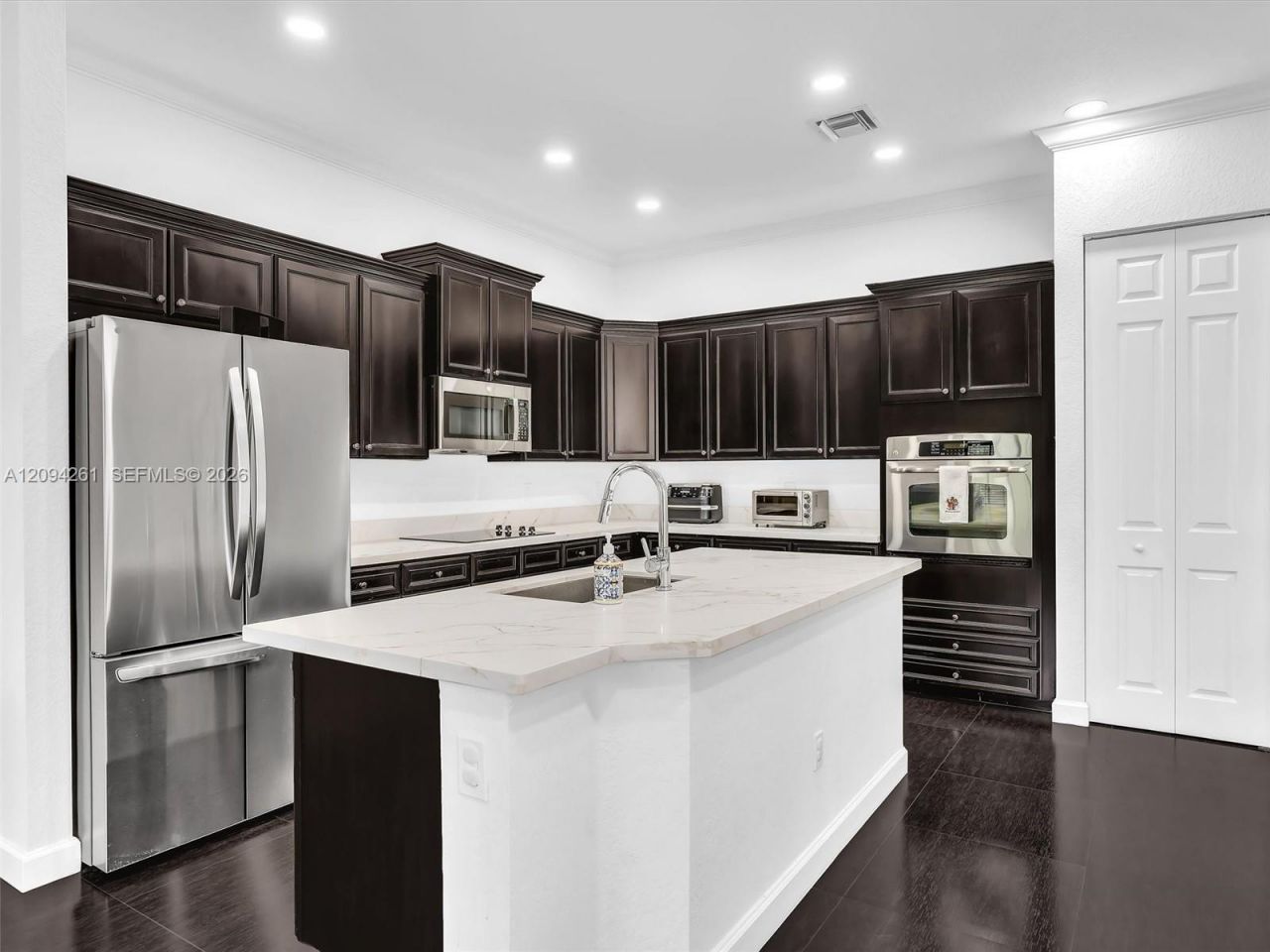 3557 NW 87th Ave, Cooper City, FL 33024 Photo