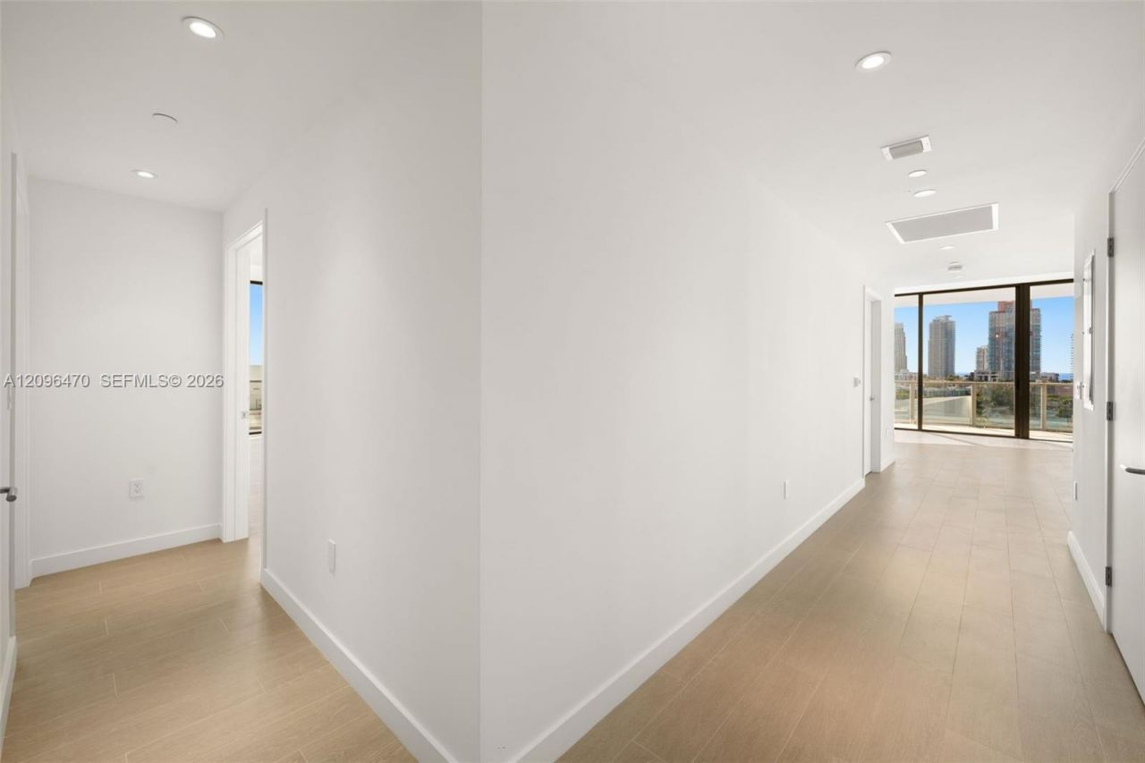 500 Alton Rd , Unit 1001, Miami Beach, FL 33139 Photo