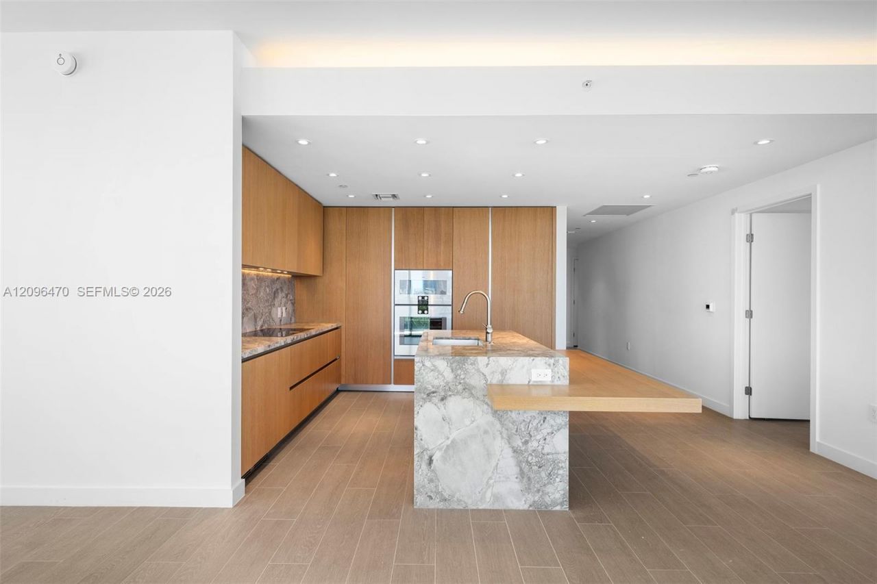 500 Alton Rd , Unit 1001, Miami Beach, FL 33139 Photo