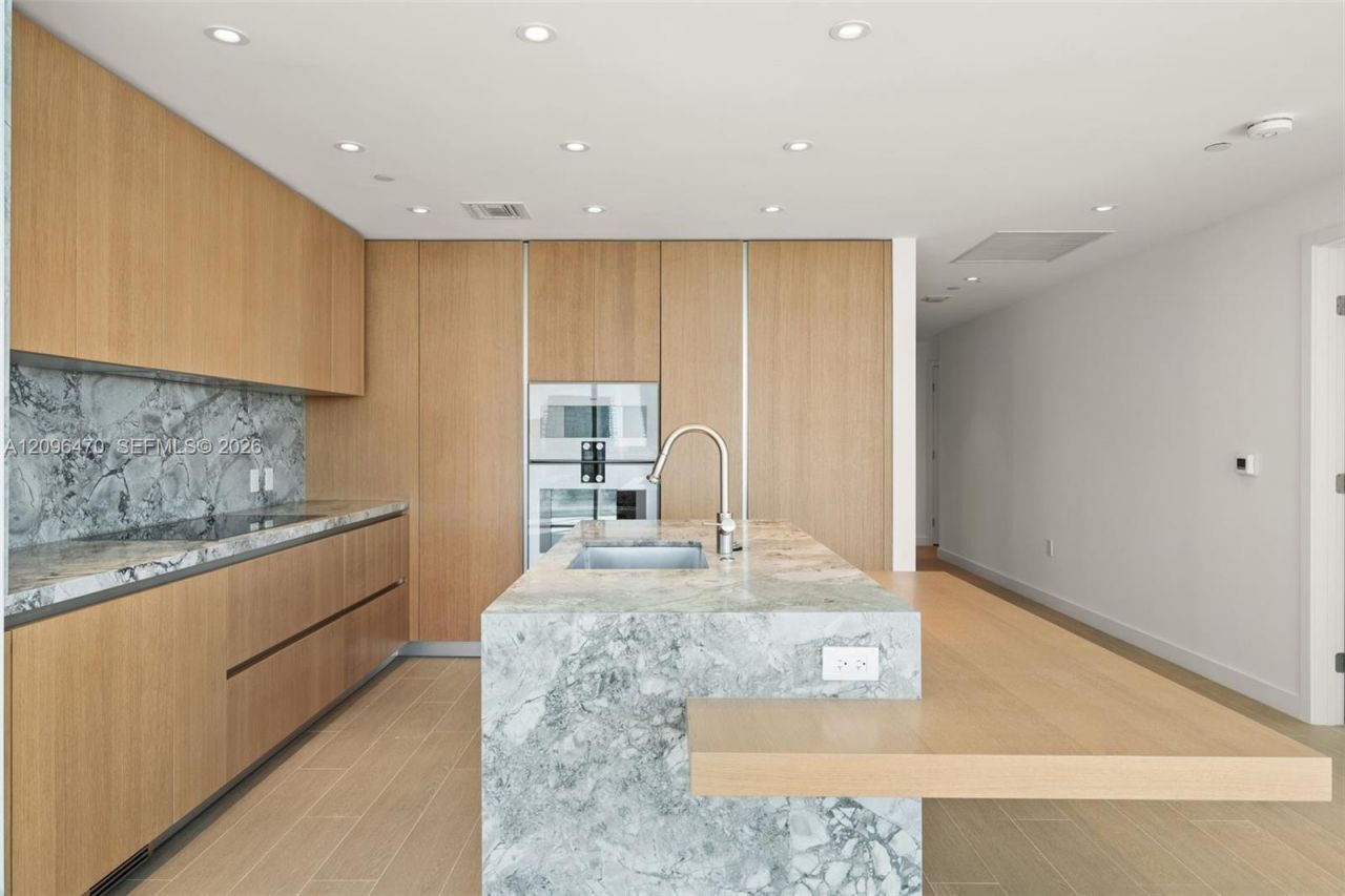 500 Alton Rd , Unit 1001, Miami Beach, FL 33139 Photo