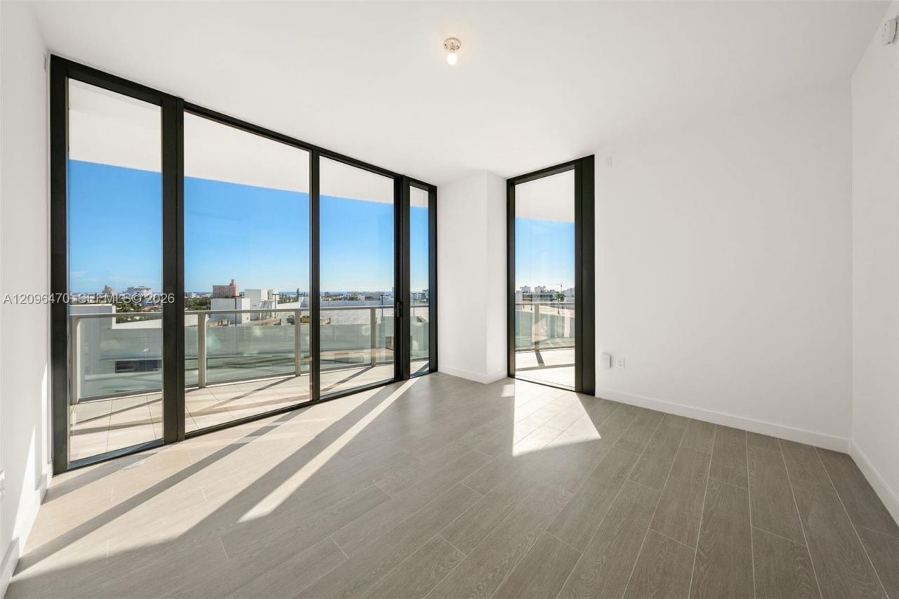 500 Alton Rd , Unit 1001, Miami Beach, FL 33139 Photo