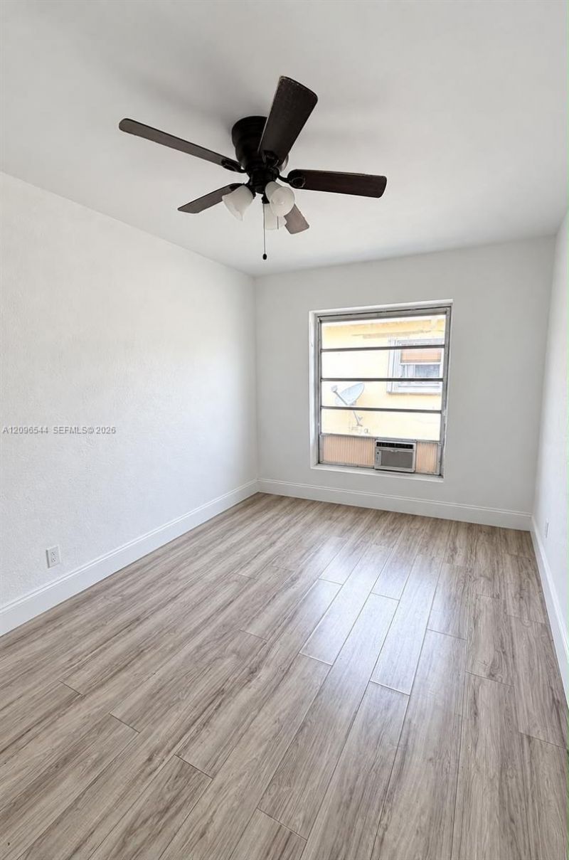 7712 Byron Ave, Unit 3, Miami Beach, FL 33141 Photo