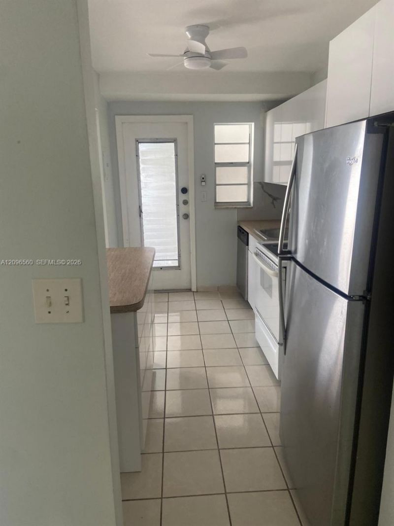 1340 Lincoln Rd , Unit 505, Miami Beach, FL 33139 Photo