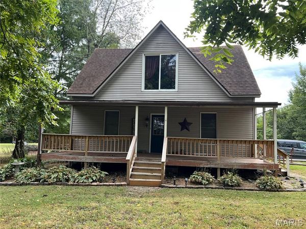 240 Worksavers Trail , Litchfield, IL 62056