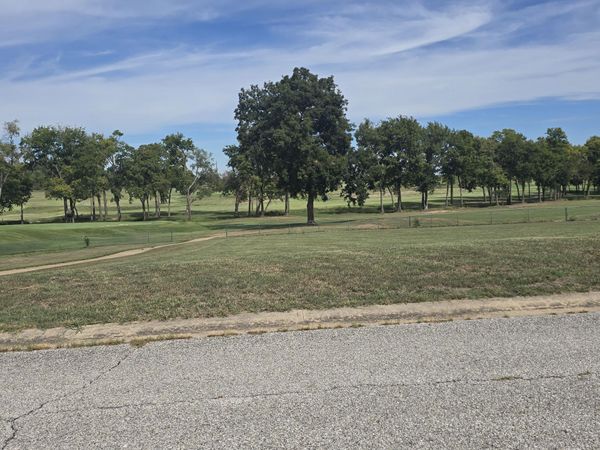 59608 Circle Drive , Miami, OK 74354