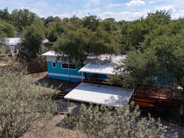1301 Skylark, Canyon Lake, TX 78133