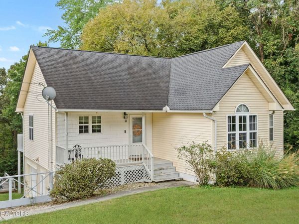 132 Oakview Drive, Kingston, TN 37763