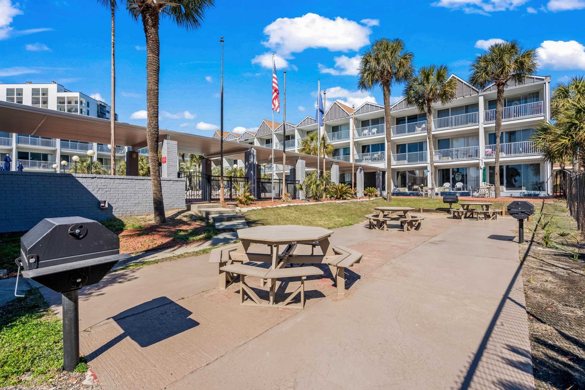 6803 N Ocean Blvd.  Photo 25