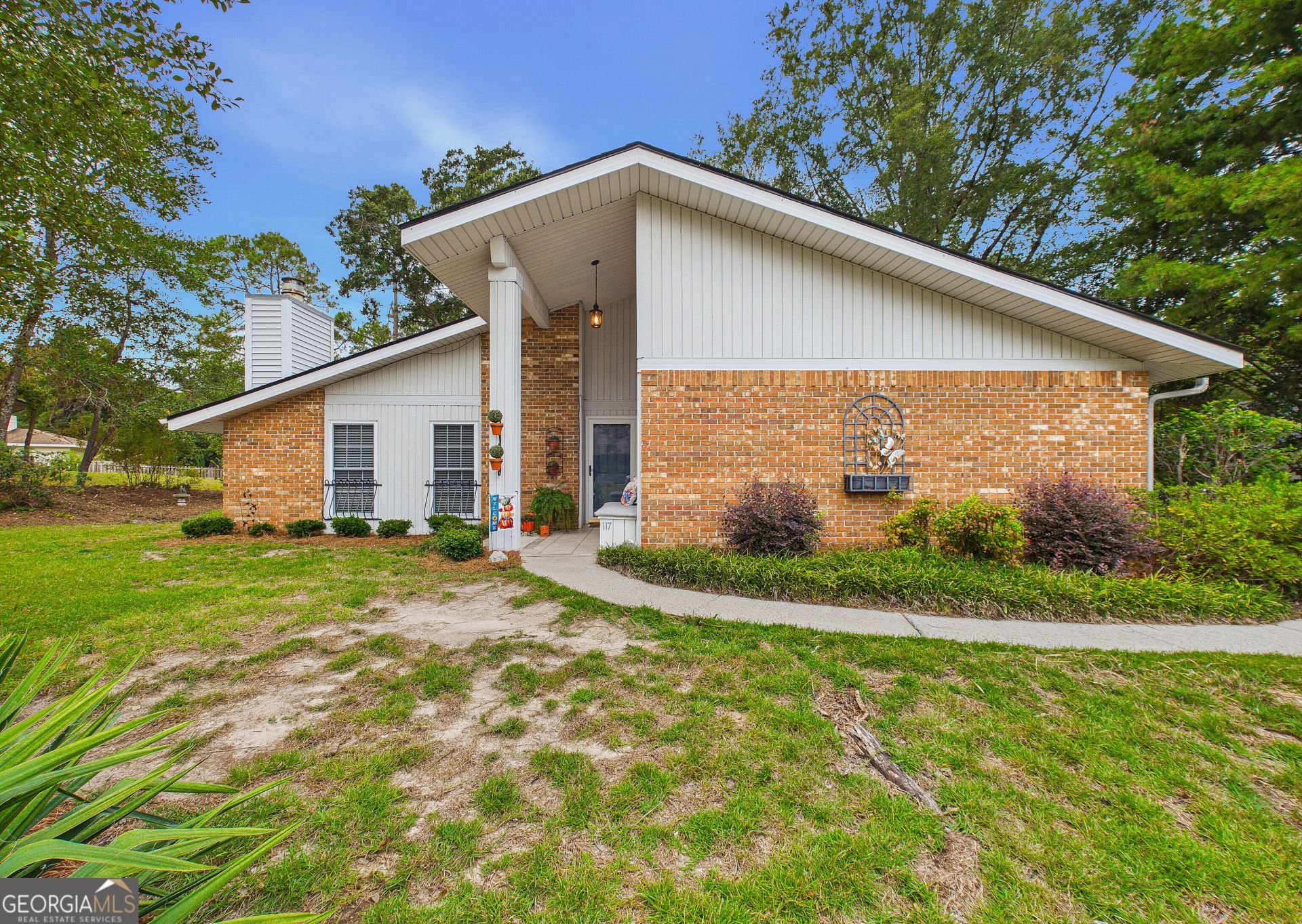 117 Lake Front Drive, Warner Robins, GA 31088 Main Photo