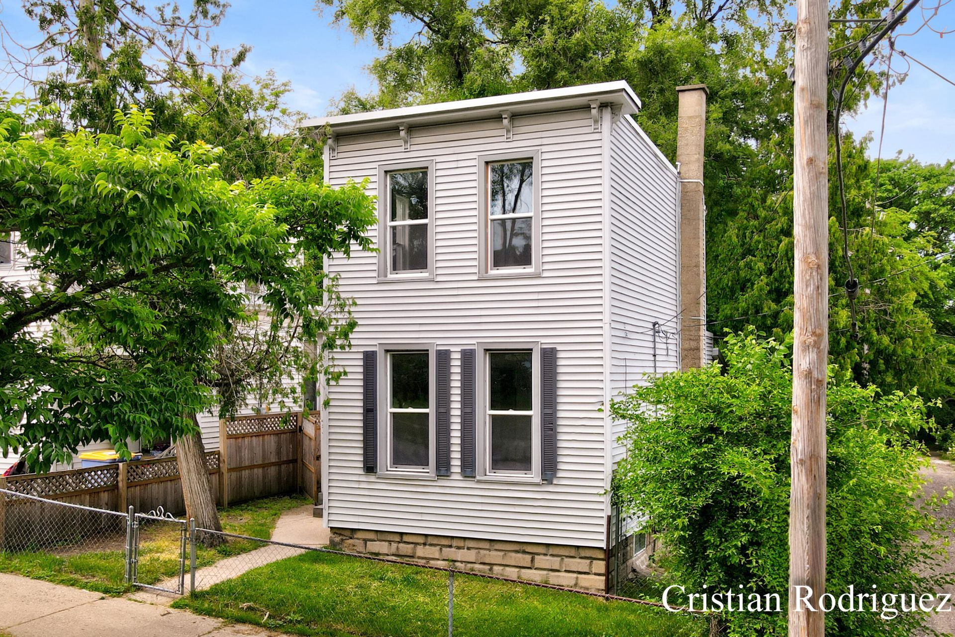 243 Fairbanks Street Ne, Grand Rapids, MI 49503 Main Photo