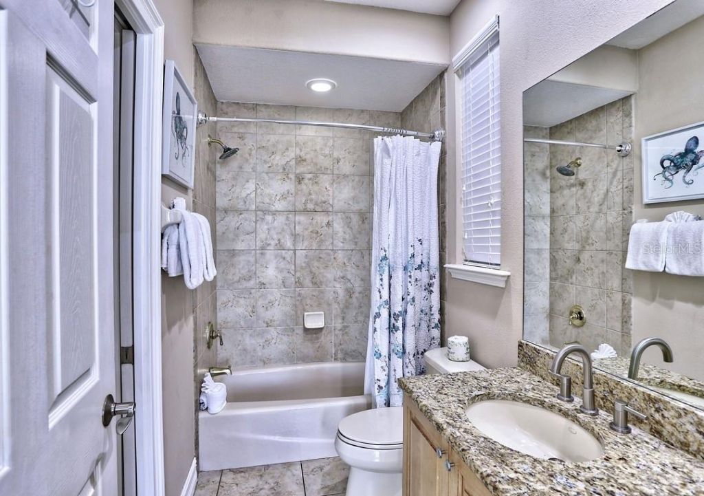 17810 Lee Avenue, Redington Shores, FL 33708 Photo