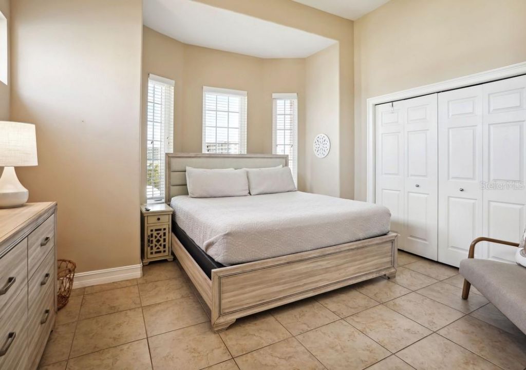 17810 Lee Avenue, Redington Shores, FL 33708 Photo