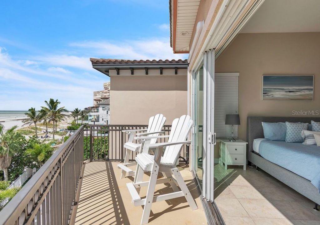 17810 Lee Avenue, Redington Shores, FL 33708 Photo