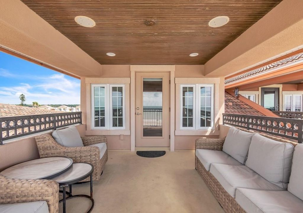 17810 Lee Avenue, Redington Shores, FL 33708 Photo