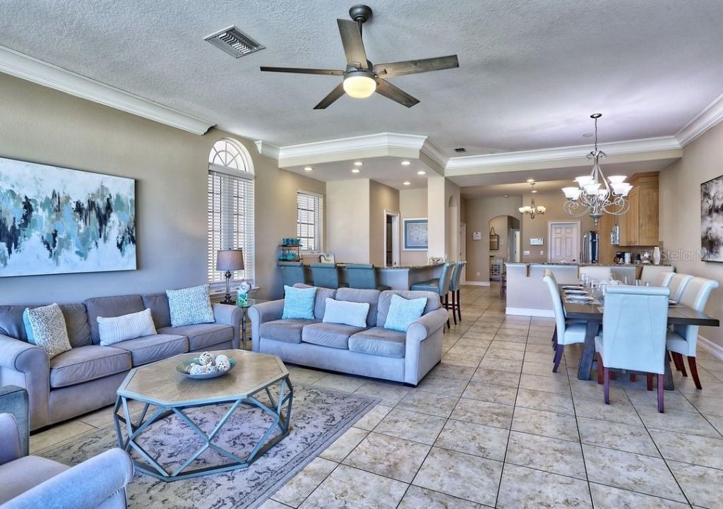 17810 Lee Avenue, Redington Shores, FL 33708 Photo