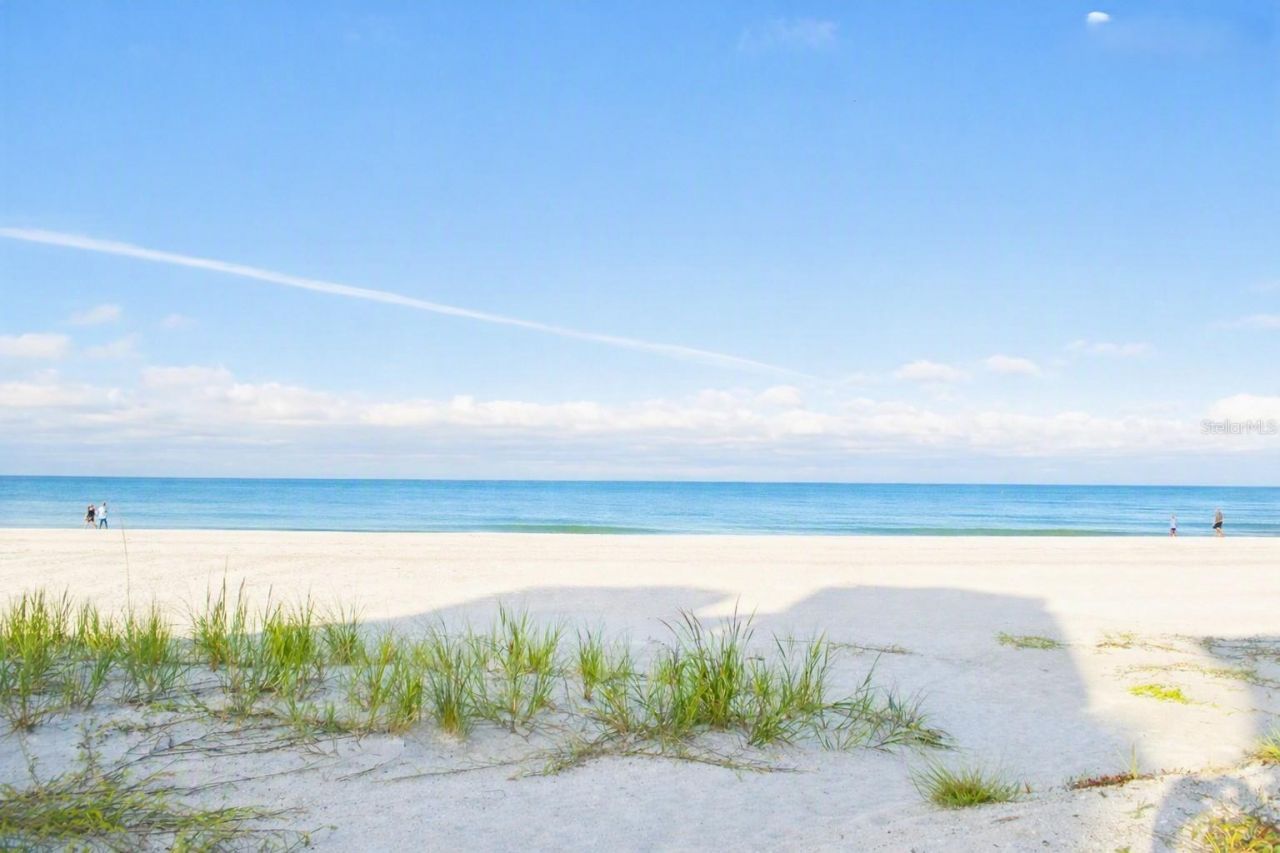 17810 Lee Avenue, Redington Shores, FL 33708 Photo