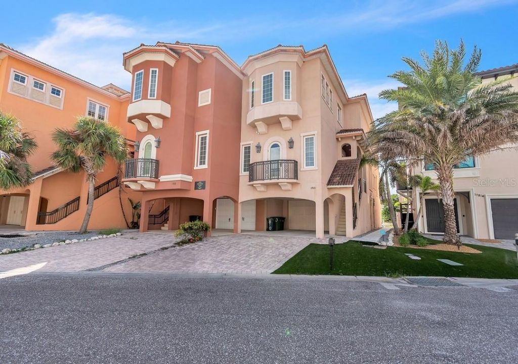 17810 Lee Avenue, Redington Shores, FL 33708 Photo