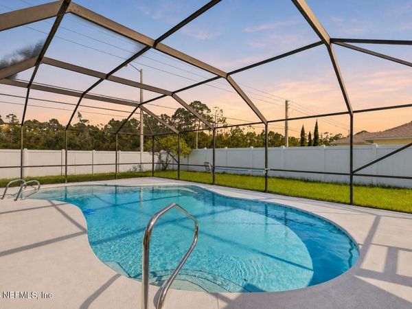 38 E DIAMOND Drive, Palm Coast, FL 32164