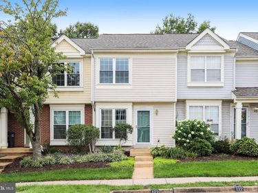 46775 MACAW SQUARE, STERLING, VA 20164