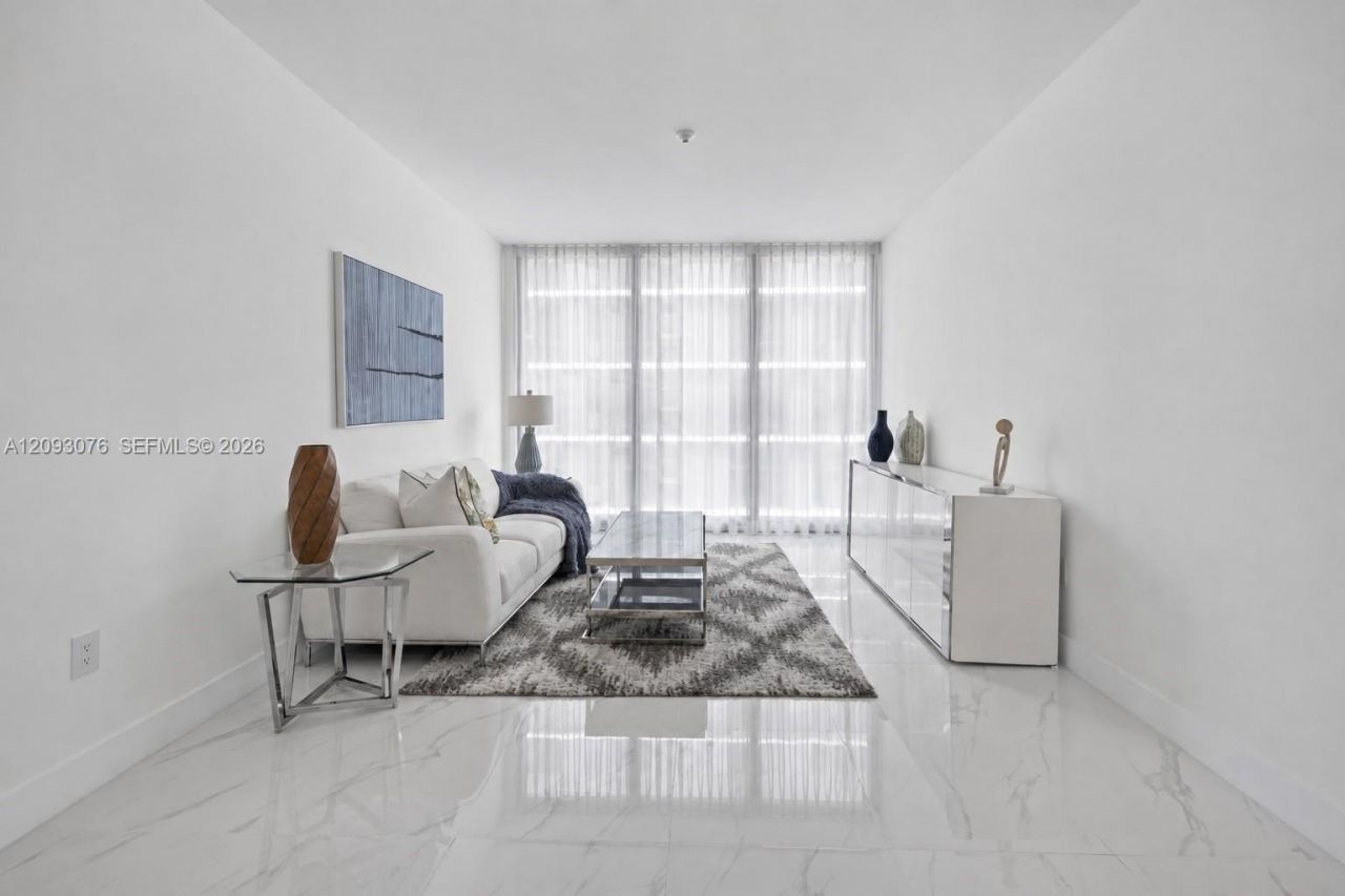 700 NE 24th St, Unit 2201, Miami, FL 33137 Photo