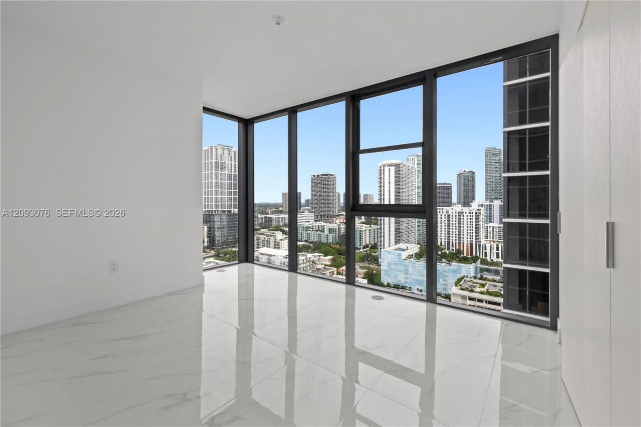 700 NE 24th St, Unit 2201, Miami, FL 33137 Photo