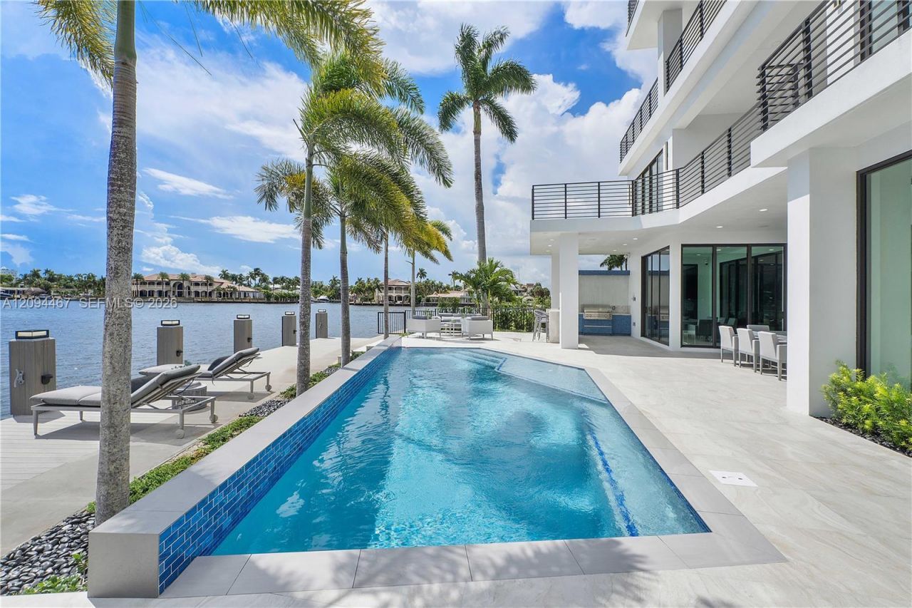 350 Circle Dr, Pompano Beach, FL 33062 Photo