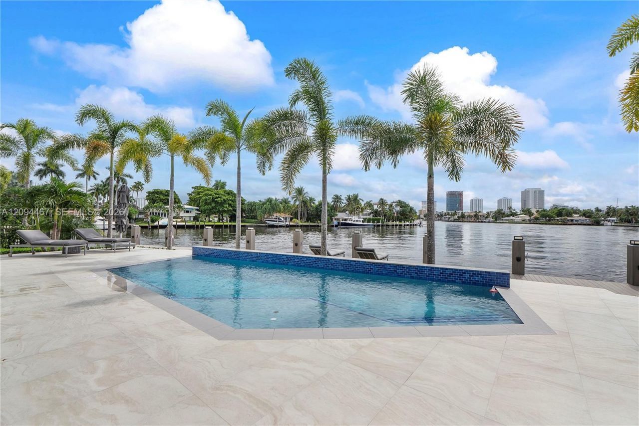 350 Circle Dr, Pompano Beach, FL 33062 Photo