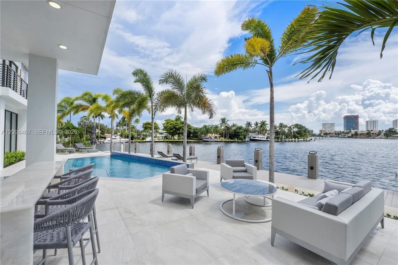 350 Circle Dr, Pompano Beach, FL 33062 Photo