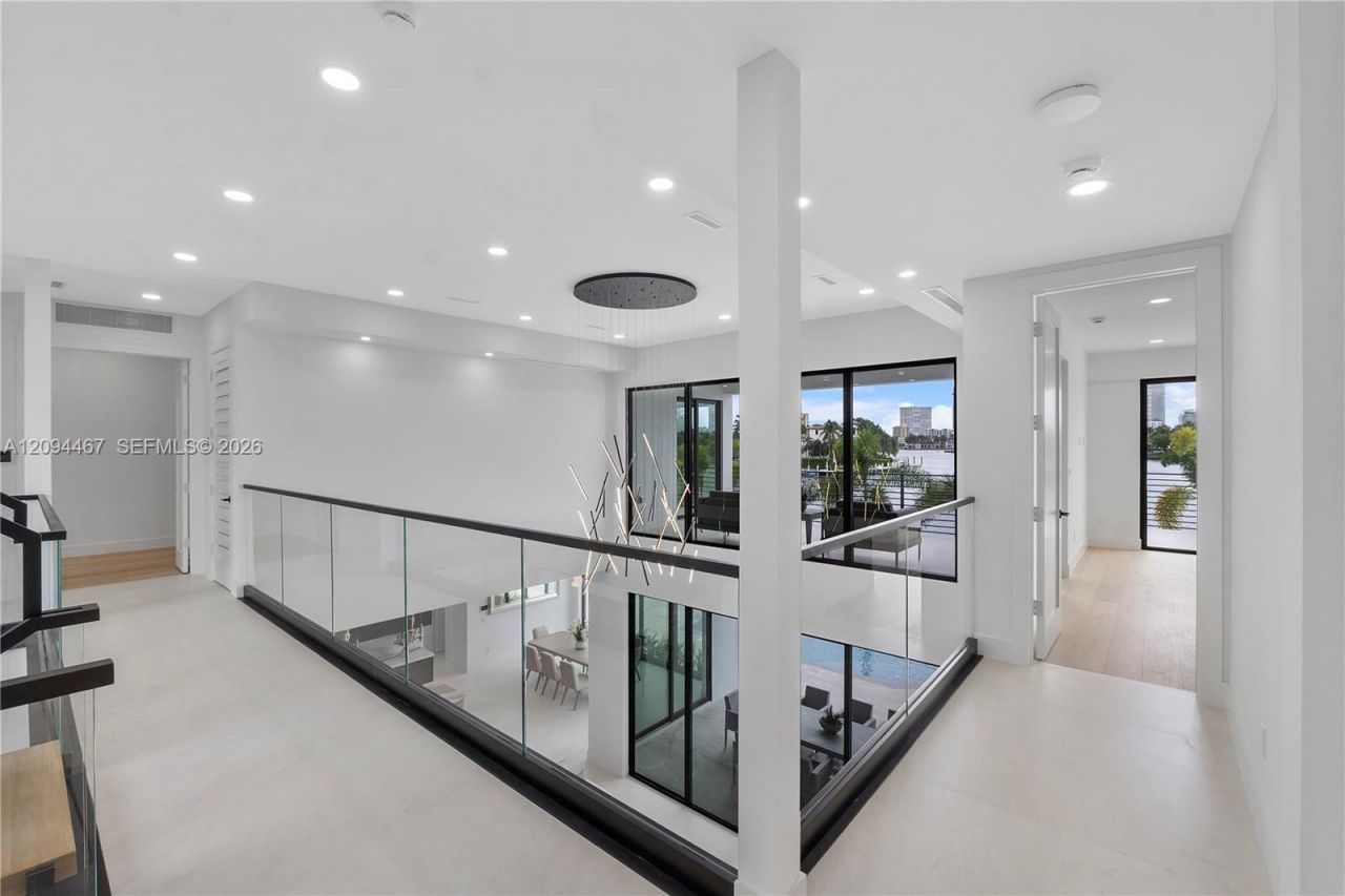 350 Circle Dr, Pompano Beach, FL 33062 Photo