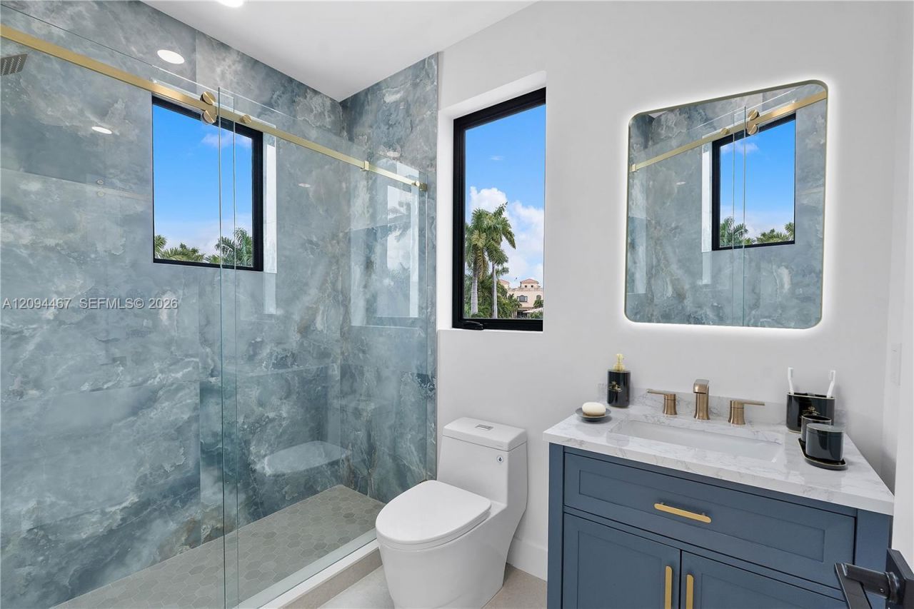 350 Circle Dr, Pompano Beach, FL 33062 Photo